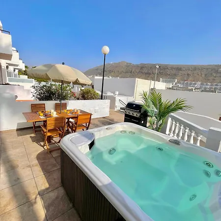 Paradise Duplex Calm & Jacuzzi Puerto Rico
