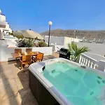 Paradise Duplex Calm & Jacuzzi Puerto Rico